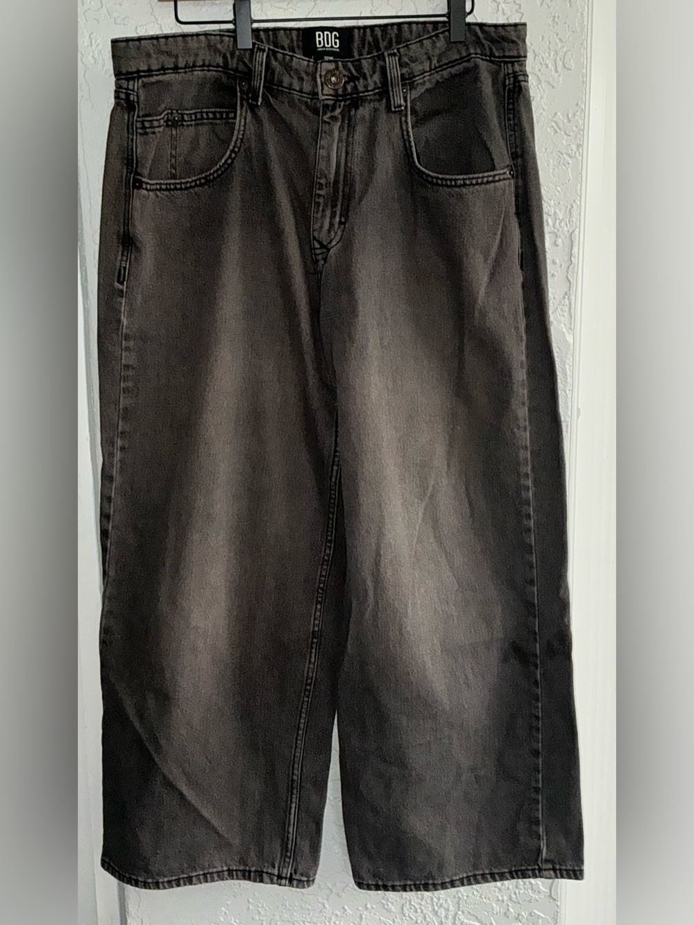 Urban Outfitters Men's Black Washed Relaxed Jeans